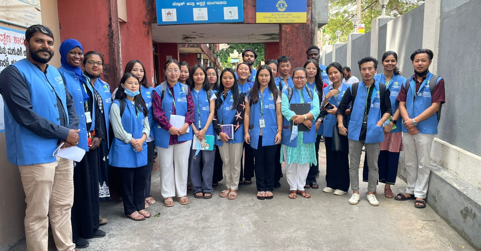 Dr. Edmond Fernandes with MPH Students