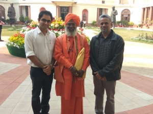 Dr Edmond Fernandes with Sakshi Maharaj at the Parliament of India