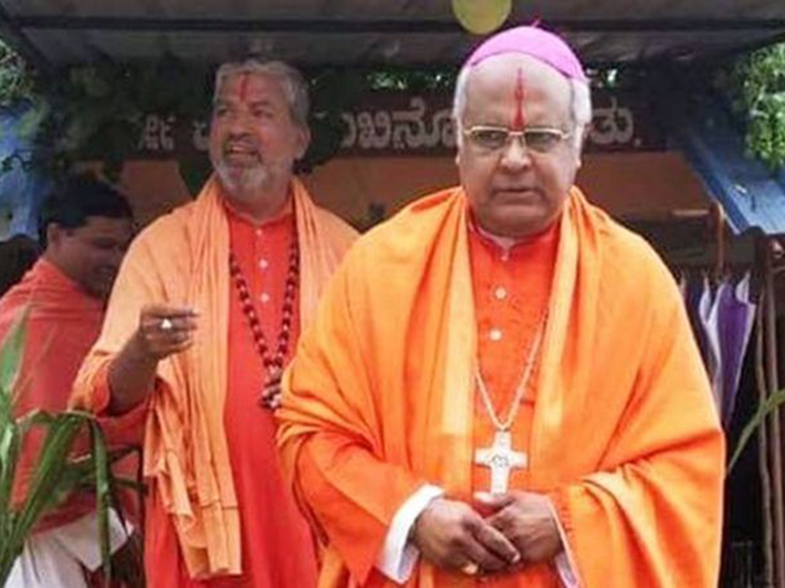 In defense of Bishop Derek – Belagavi